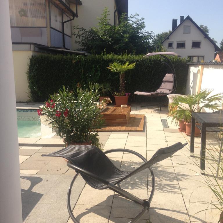 Gästehaus Tante Tienchen 7 Minuten vom Europa Park Rust zu Fuss entfernt Alle Suiten haben einen Balkon Exterior foto