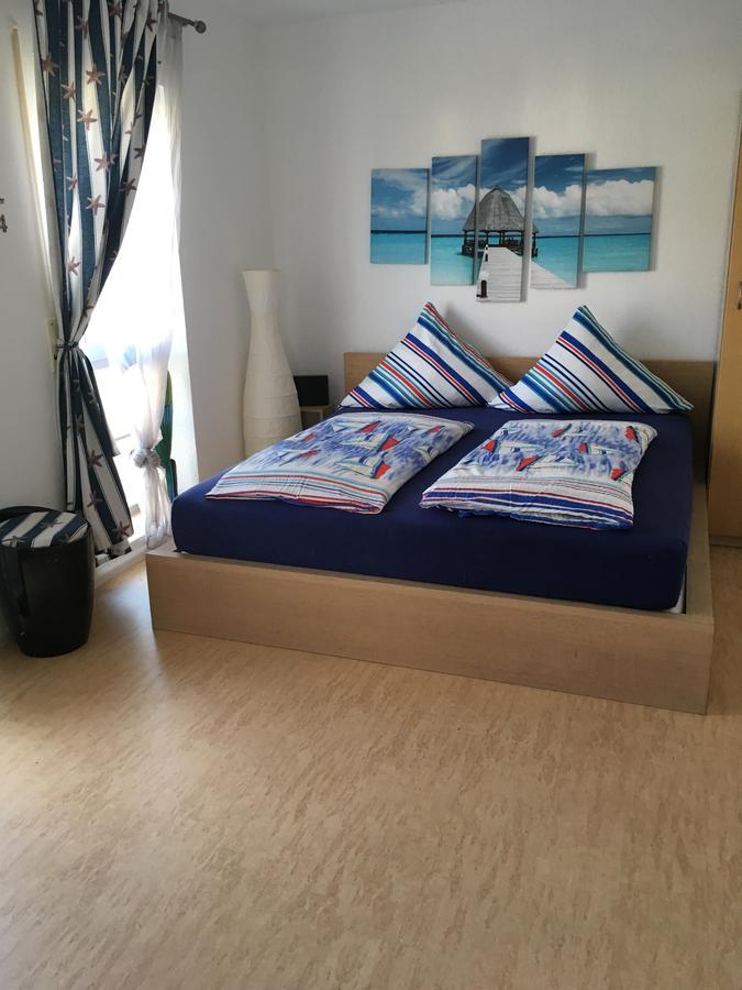 Gästehaus Tante Tienchen 7 Minuten vom Europa Park Rust zu Fuss entfernt Alle Suiten haben einen Balkon Exterior foto